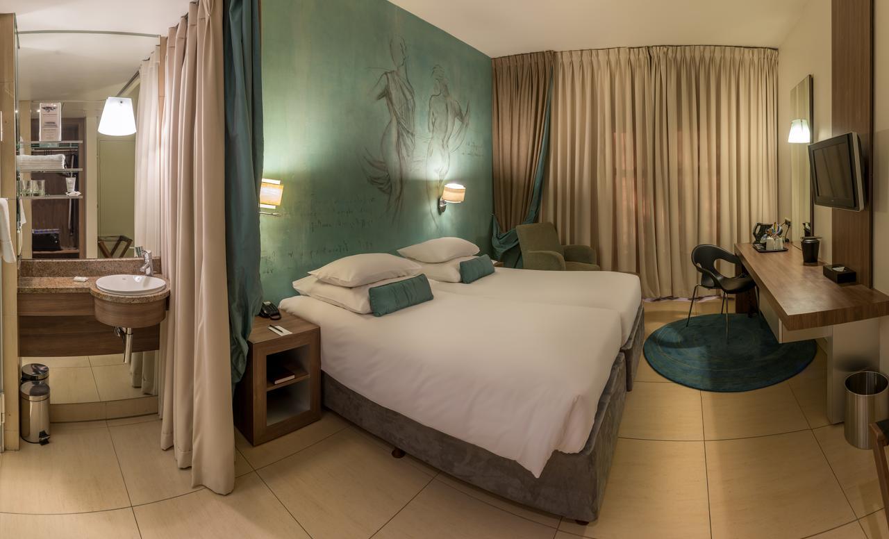 Metcourt At Emperors Palace Kempton Park Exterior foto